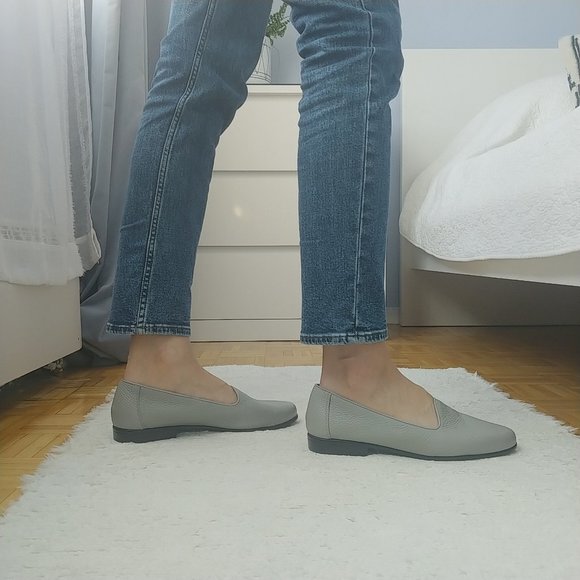 Grey Leather Loafers Size 9.5WW - Picture 3 of 11
